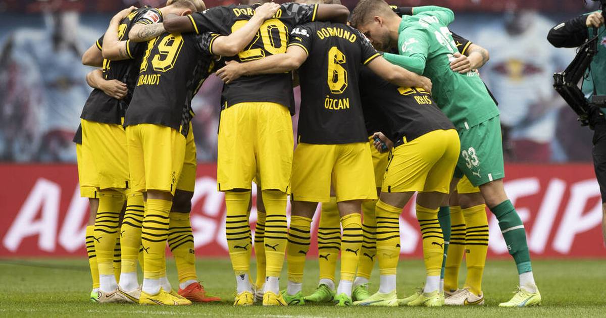 W Hrend Wm In Katar Borussia Dortmund K Ndigt Reise Nach S Dostasien An