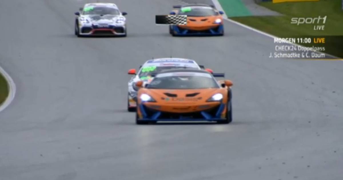 ADAC GT4 Germany Fred Martin Dye und Phil Dörr im McLaren siegen