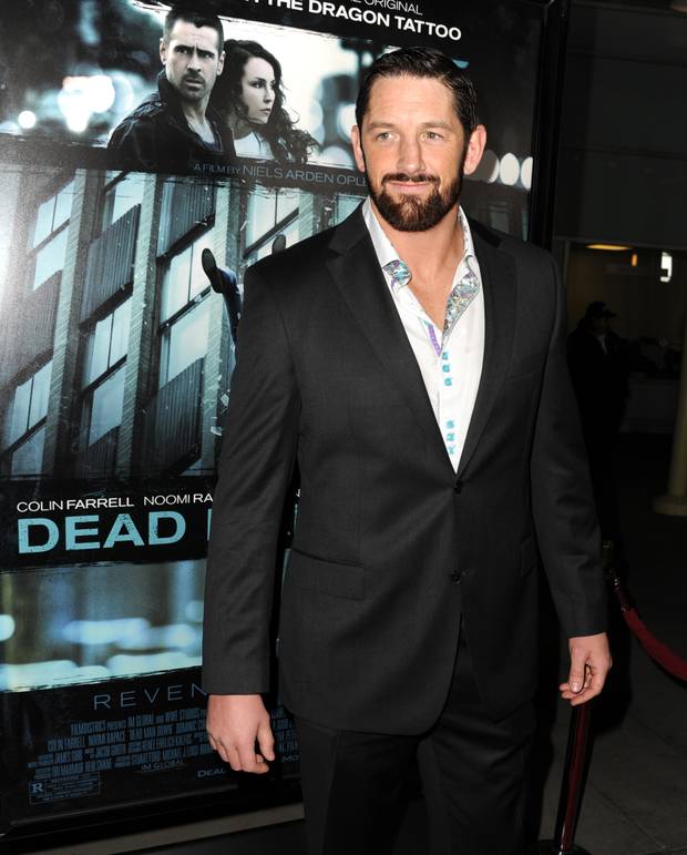 Würgt Hulk Hogan hier Jogi Löw? WWE-Wrestler im Film