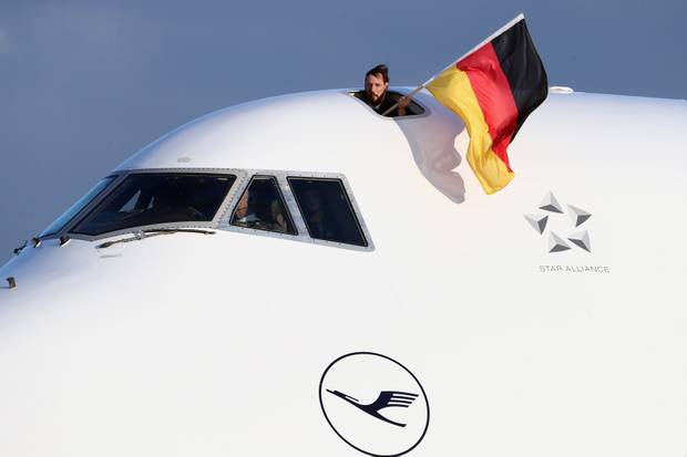 Helden mit Hunden! So lief der Empfang für "Team D"