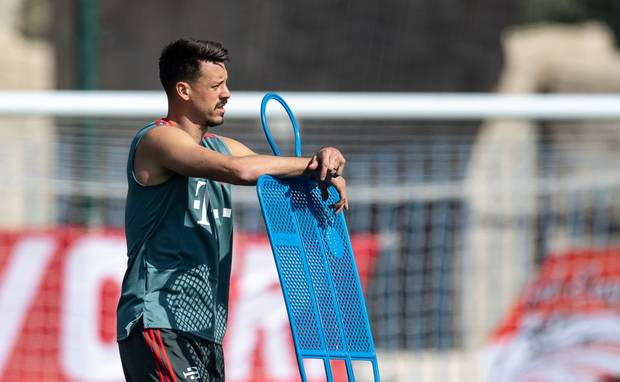 Protz vs. Realität - Fußball-Stars und Social Media