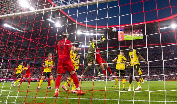 FC Bayern - BVB: 10 legendäre Duelle der Dauerrivalen