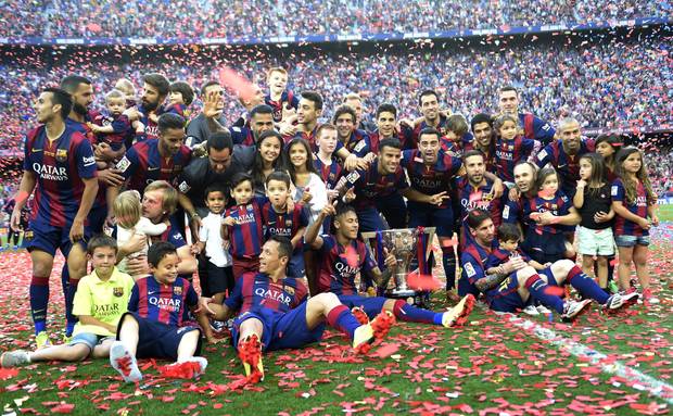 So feiern Messi und die Barca-Familie
