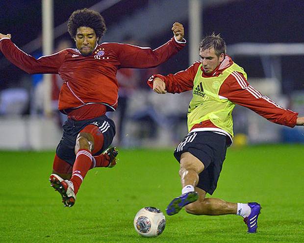 Bayern und Schalke auf Wüstentour