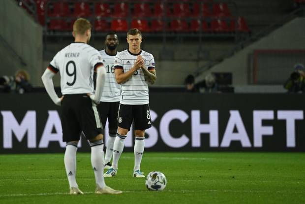 Neuling Kroos und der Klub der Hunderter