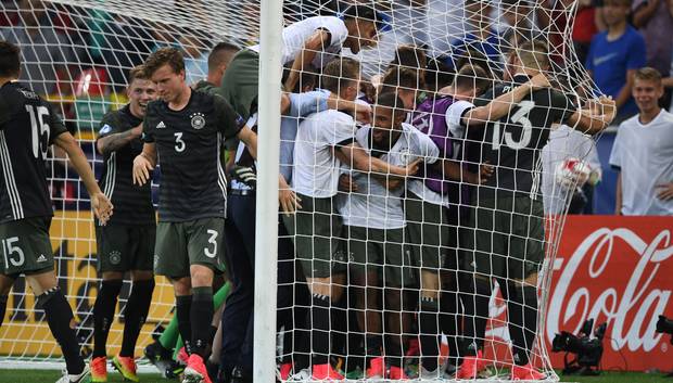 Glatte 1 für den Elfer-Helden - Gnabry schlampig