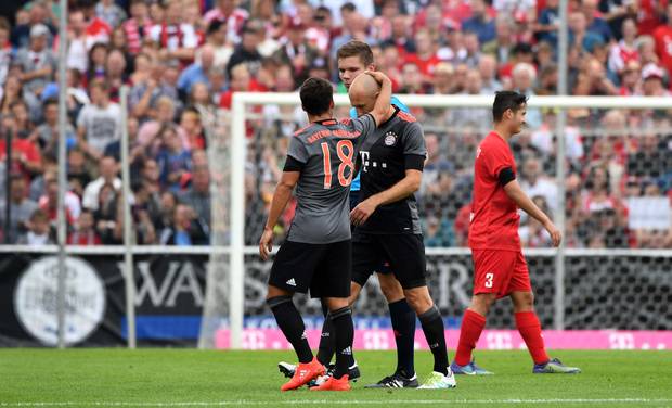 Robben: Dramen und Rückschläge