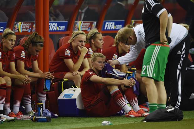 Torjägerin Sasic steht völlig neben sich