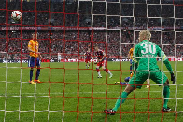 Schweinsteiger deutlich hinter Legende Giggs