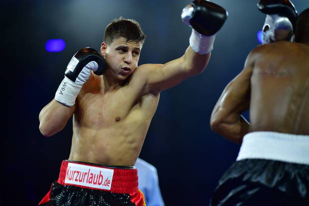 So knallhart vermöbelte Zeuge seinen Gegner