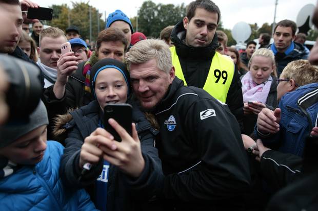 Schnee, Selfies und Sprüche-Gala