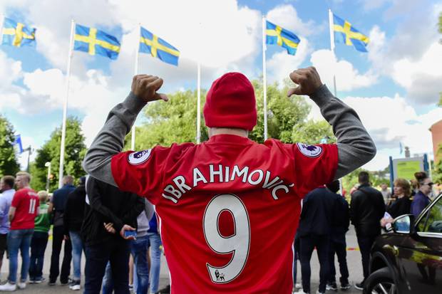 Das Ibrahimovic-Zaubertor in Bildern 