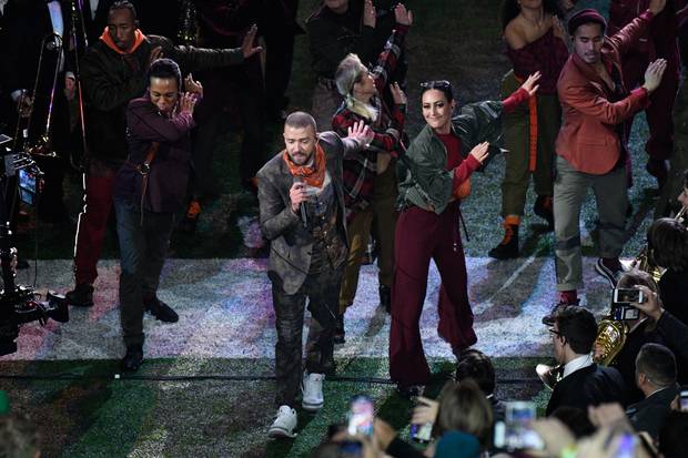 Heiße Halbzeitshow: Gänsehaut-Hommage an Prince