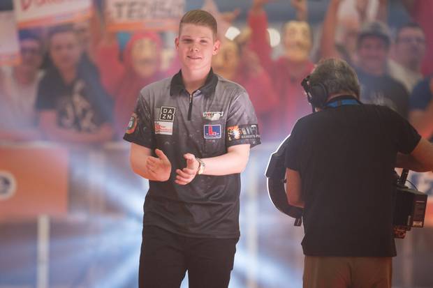 Deutsche, Frauen und Exoten - Sie fordern die Stars bei der Darts-WM 2020