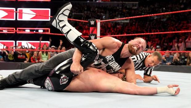 Renee Young: Das ist Dean Ambroses Ehefrau