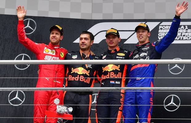 "Er roch nach Champagner": Magier Vettel schreibt Geschichte