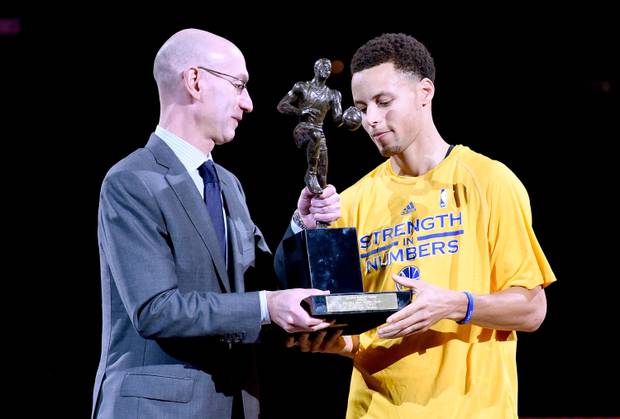 Awards: Towns folgt legendärem Quartett