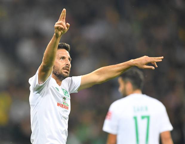 Pizarro schreibt Geschichte: die ältesten Pokal-Torschützen