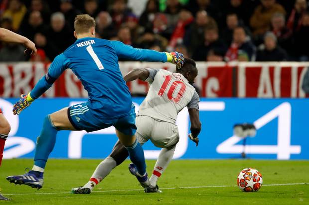 Einzelkritik: Neuer patzt - Lewandowski zerschellt an van Dijk