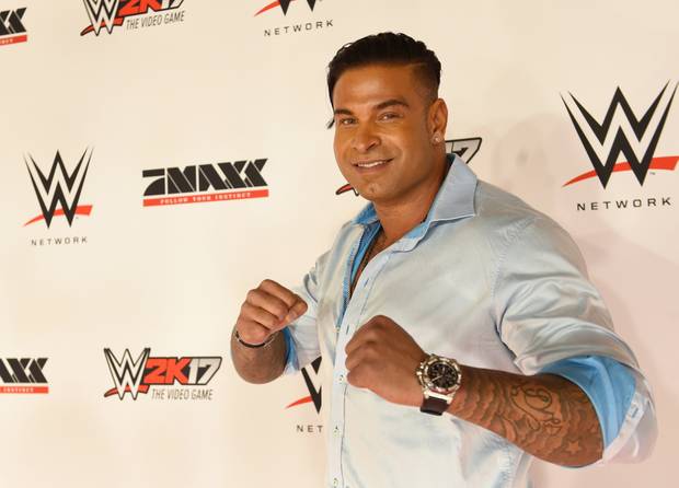 Spektakel im Ring: Wieses Wrestling-Debüt