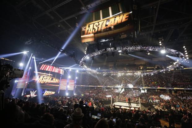 Dreikampf, Diven-Action und ein 470-Kilo-Team