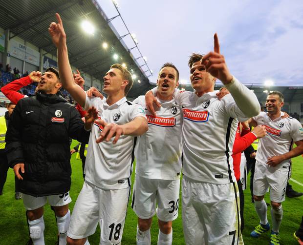 Bilder: Freiburgs wilde Aufstiegsparty