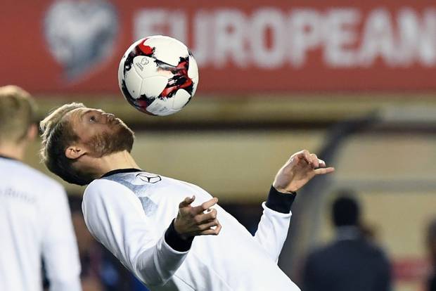 Bilder: Zwei Jubilare und ein Rückkehrer