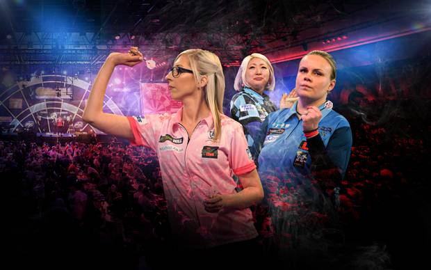 Diese Frauen mischen die Darts-Welt auf