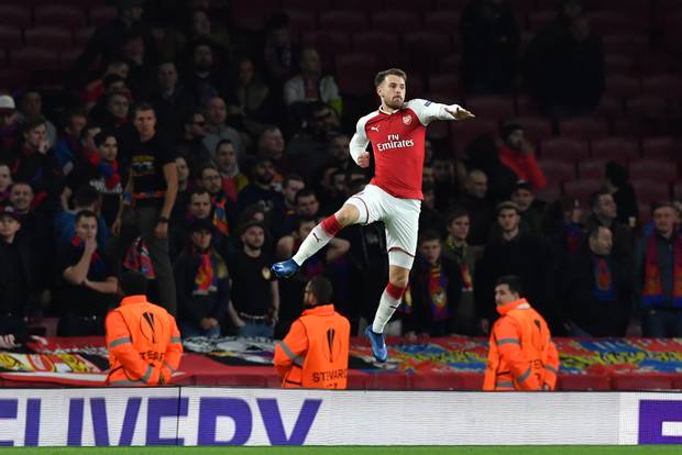 Ramseys Traumtor nach Özil-Pass im Daumenkino