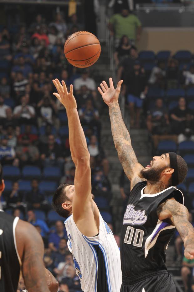 Anflug der Dunk-Artisten