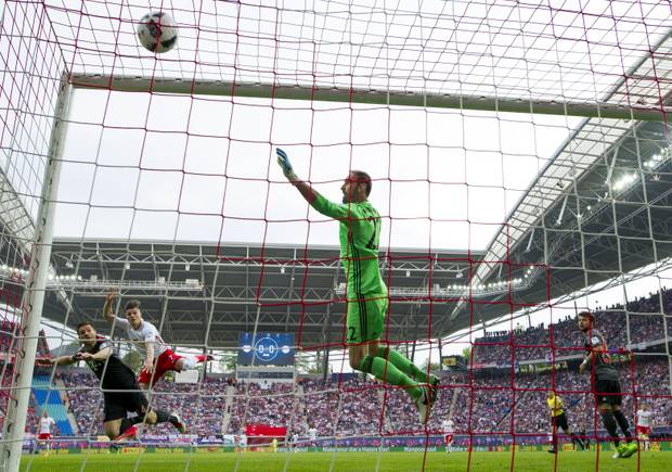 Schalke bereitet Huntelaar emotionalen Abschied