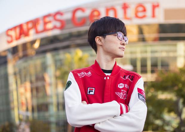 Das sind die Top 10 eSports-Athleten 2016