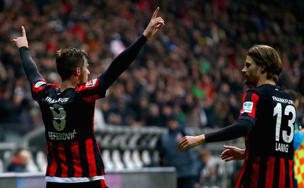 Große Geste von Seferovic