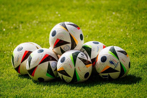 EM-Spielbälle ab 1972