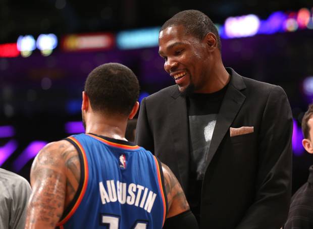 Kopfballtraining mit Los Bulls