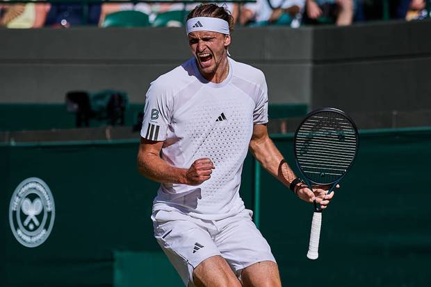 Zverev erneut souverän - Sensationssieg bei den Damen