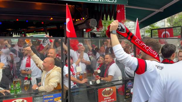 "Episch!" Emotionale Fan-Momente vor Freiburgs Finale