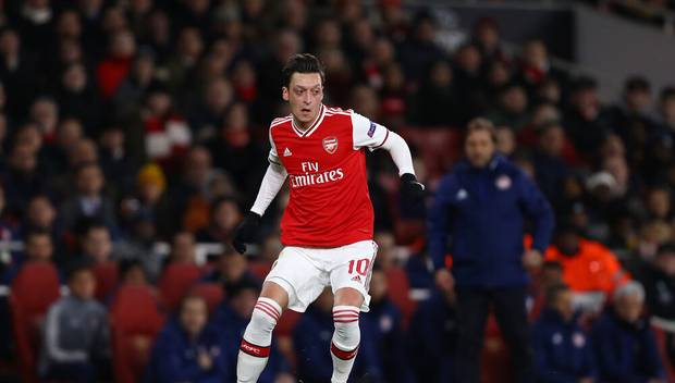 Özil-Berater giftet gegen Arteta