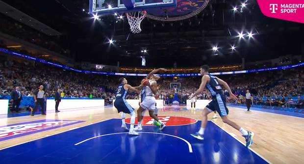Basketball-EM: Deutschland wirft Top-Favorit Griechenland um Giannis raus
