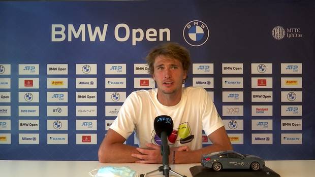 Aufschlag-Drama! Zverev blamiert sich