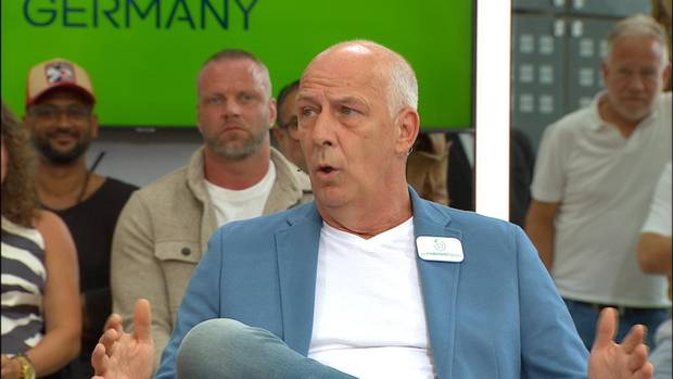 Effenberg mit kontroverser Schiri-Meinung