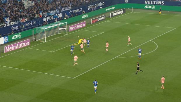 Minutenlange Jubelszenen! Schalke lebt
