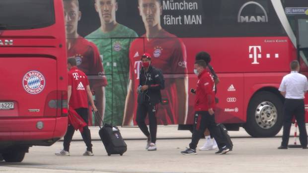 Anzeigen gegen zwei Bayern-Spieler