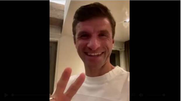 Müller scherzt über „Covid-Triple“
