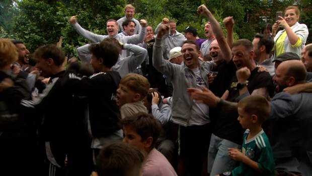 Pokal-Los sorgt für pure Ekstase