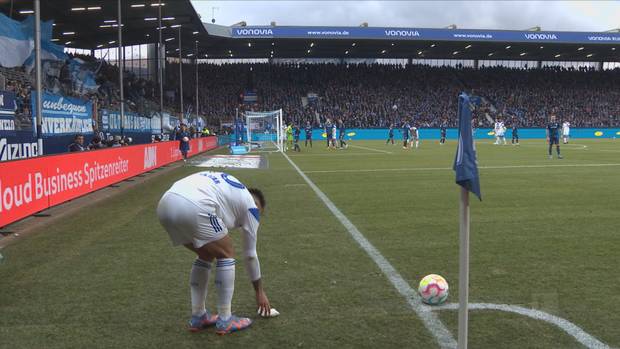Schalker Befreiungschlag in Bochum