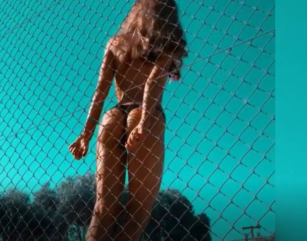 Skisprung-Star Juliane Seyfarth lässt auf Instagram die Hüllen fallen