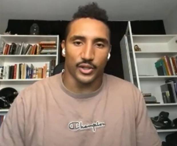Kaepernick bietet sich NFL-Team an