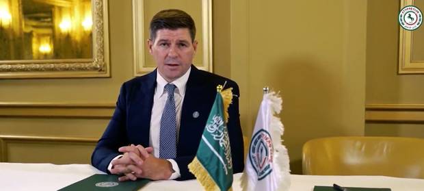 Kurioser Grund: Gerrard vor Aus?
