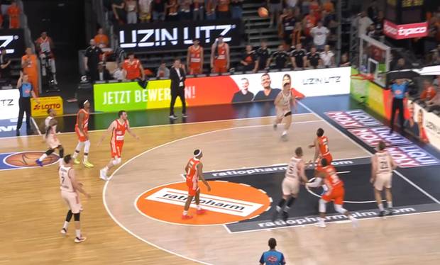 Vom Logo! Nach diesem Wurf dreht Bayern richtig auf